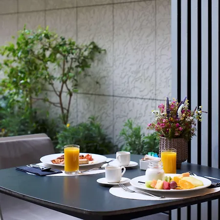 كاتالونيا باسيج دي غراسيا 4* سوب فندق